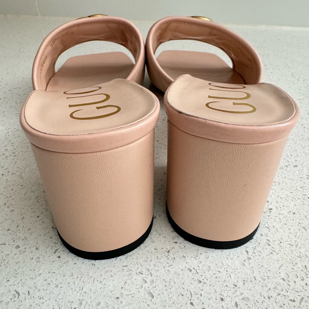 Gucci GG Block Heel Quilted Leather Sandals EU 39.5 US 9.5 Nude - Picture 3 of 8